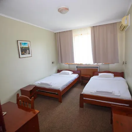 Ustra Otel