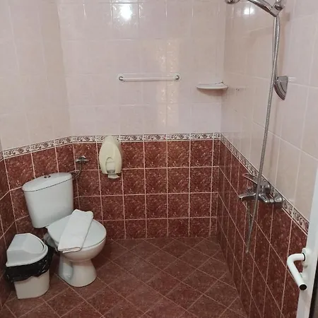 Ustra 3*