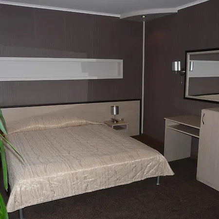 Ustra Hotel Kŭrdzhali