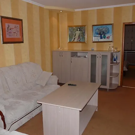 Ustra Hotel